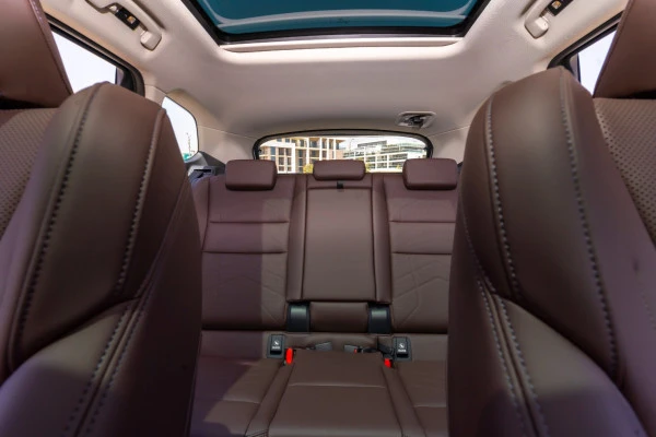  Белый BMW X1 Photo 17