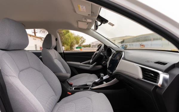  Белый Chevrolet Captiva Photo 8