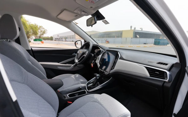  Белый Chevrolet Captiva Photo 9