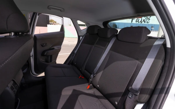  Белый Hyundai Kona Photo 10