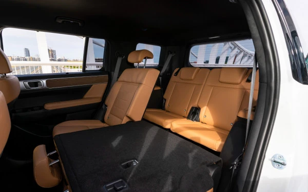  Белый Hyundai Santa Fe Photo 10