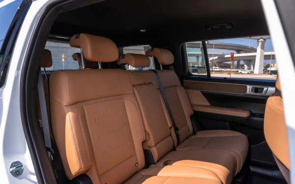  Белый Hyundai Santa Fe Photo 7