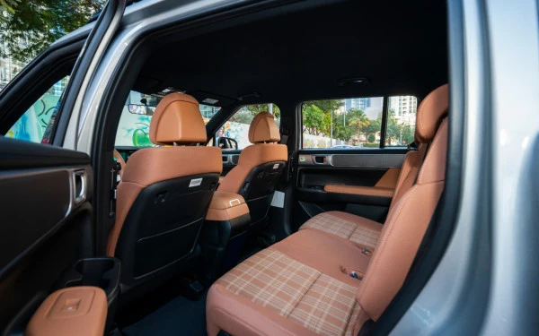  Белый Hyundai Santa Fe Photo 11