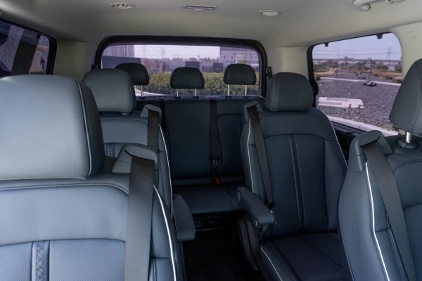  Белый Hyundai Staria S9 Photo 10