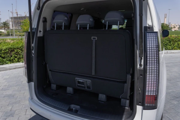  Белый Hyundai Staria S9 Photo 12