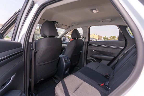  Белый Hyundai Tucson Photo 8