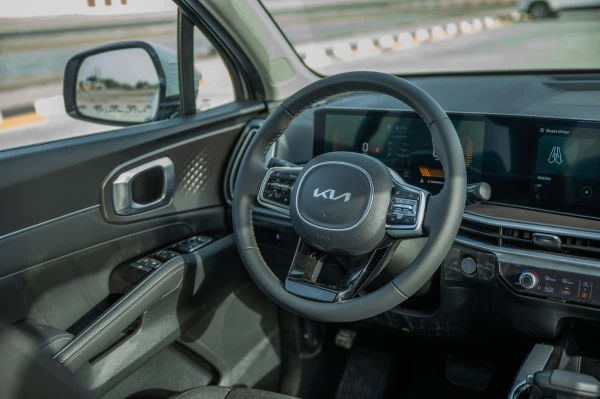  Белый KIA Sorento Photo 4