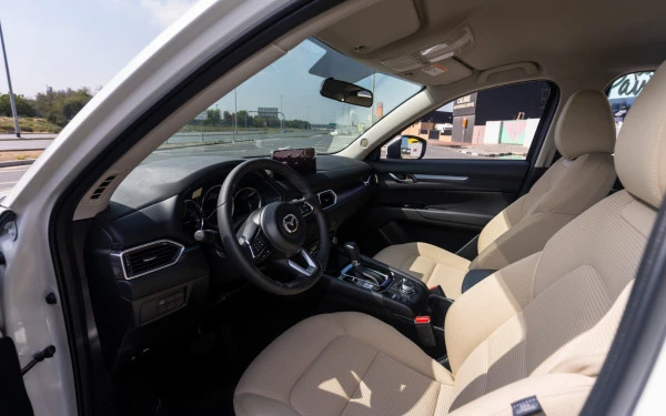  White Mazda CX5 Photo 8