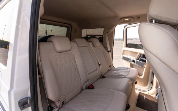  Белый Mercedes G63 AMG Photo 7