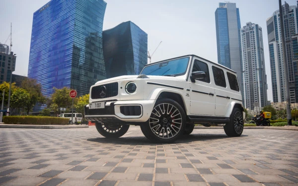  Белый Mercedes G63 AMG Photo 6