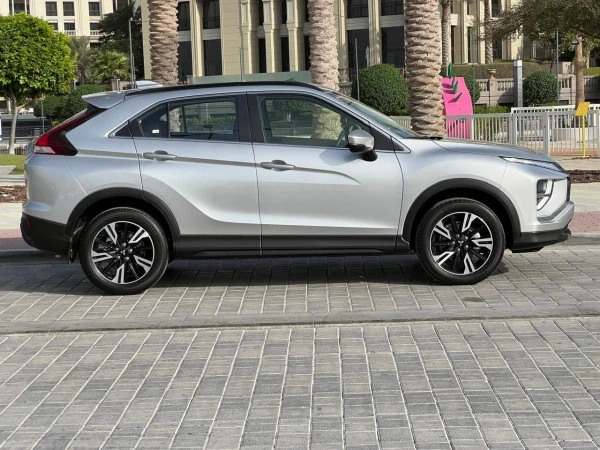  Белый Mitsubishi Eclipse Photo 2