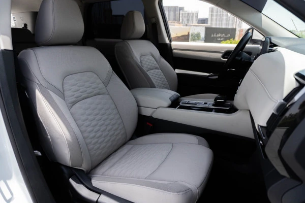  Белый Nissan Pathfinder Photo 6