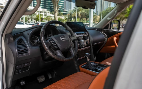  Белый Nissan Patrol Platinum V6 Photo 5