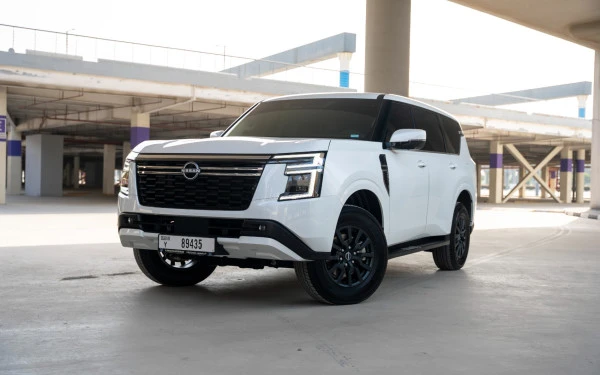  White Nissan Patrol Platinum V6 Photo 6