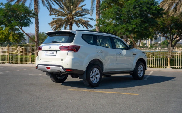  Белый Nissan Xterra Photo 4