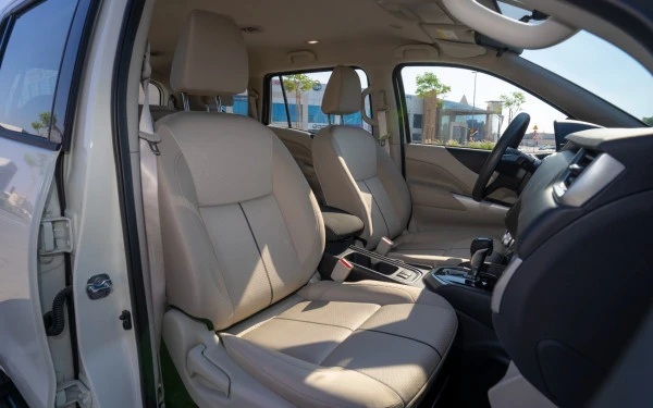  Белый Nissan Xterra Photo 5