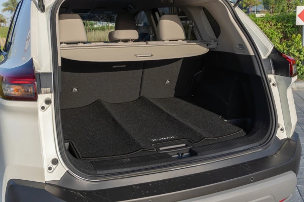  Белый Nissan Xtrail Photo 10