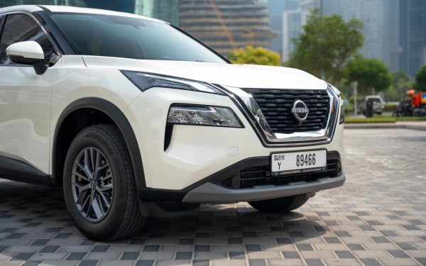  Белый Nissan X-Trail Photo 5