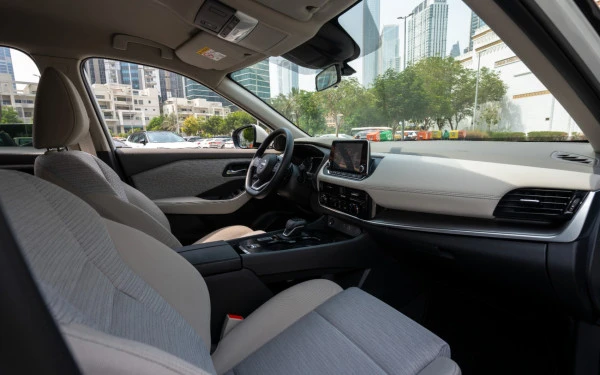  Белый Nissan X-Trail Photo 13