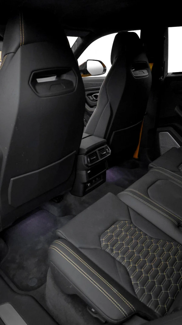  Yellow Lamborghini Urus Photo 6